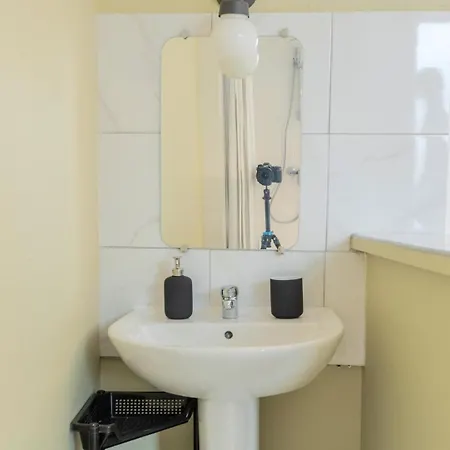 St Maurice- 7min From Train ! דירה *