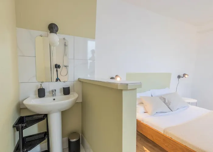 St Maurice- 7min From Train ! Appartement