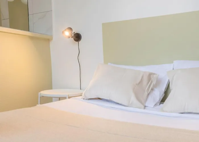 St Maurice- 7min From Train ! Rijsel